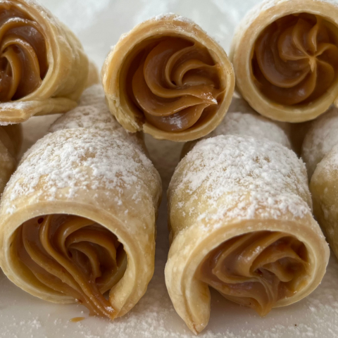 CACHITOS - BISCUIT LIKE PASTRY SHELL WITH MANJAR (MIN HALF DOZEN)